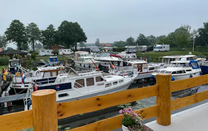 Bootshafen & Campingplatz Eldena