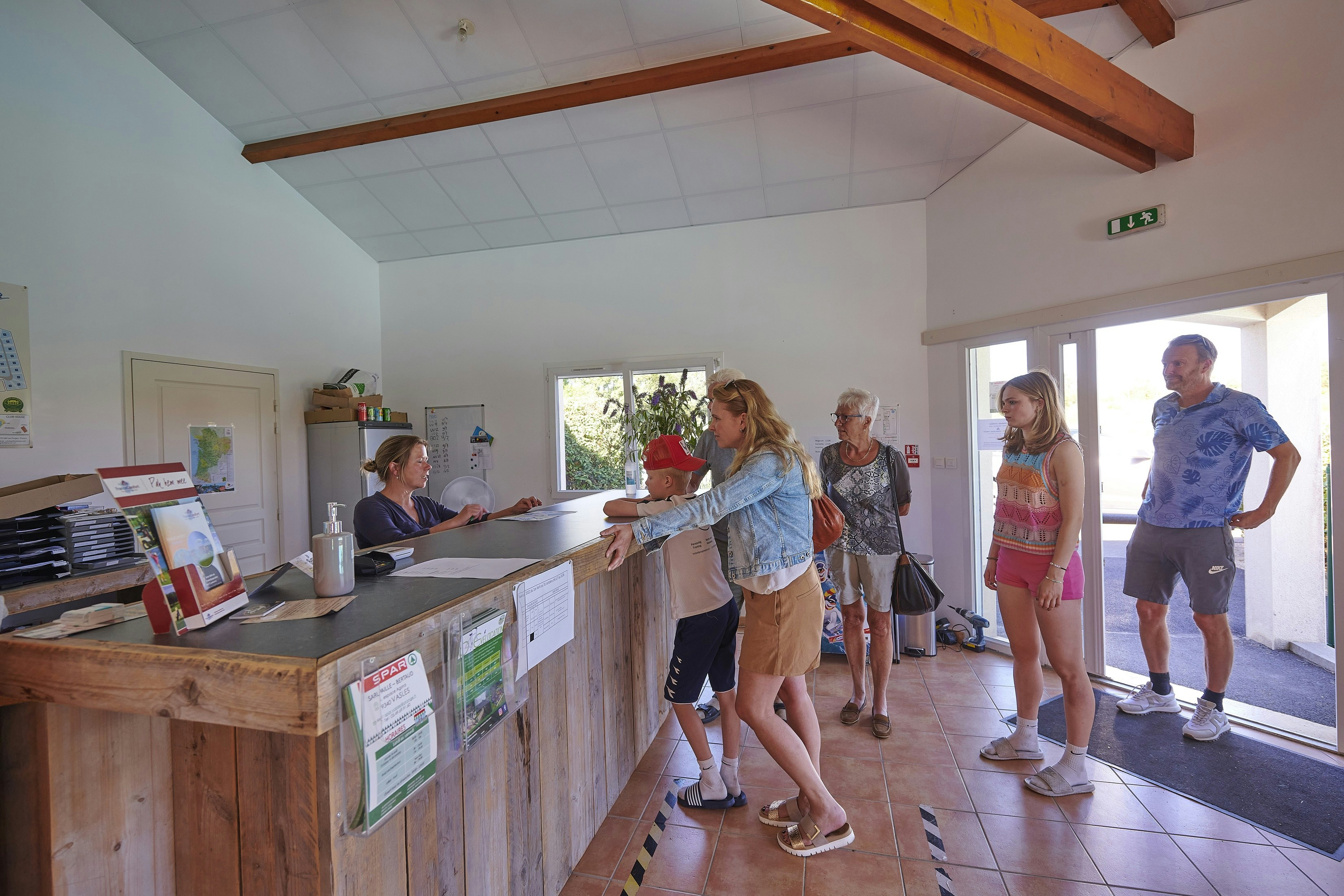 Bourg Est - Vigelière - Rezeption des Campingplatzes