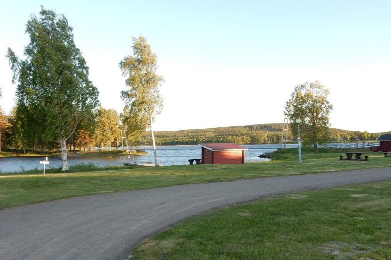 Burträsk Camping - Blick auf den Campingplatz