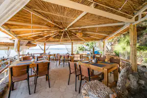 Camp Adriatic - Restaurant mit Terrasse auf dem Campingplatz
