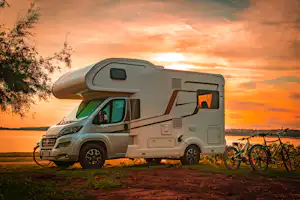 Camp Arena Kažela - Wohnmobil- und Wohnwagenstellplätze