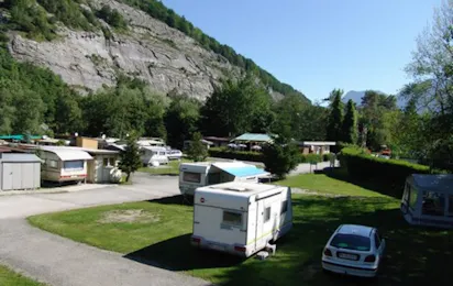 Camp Au