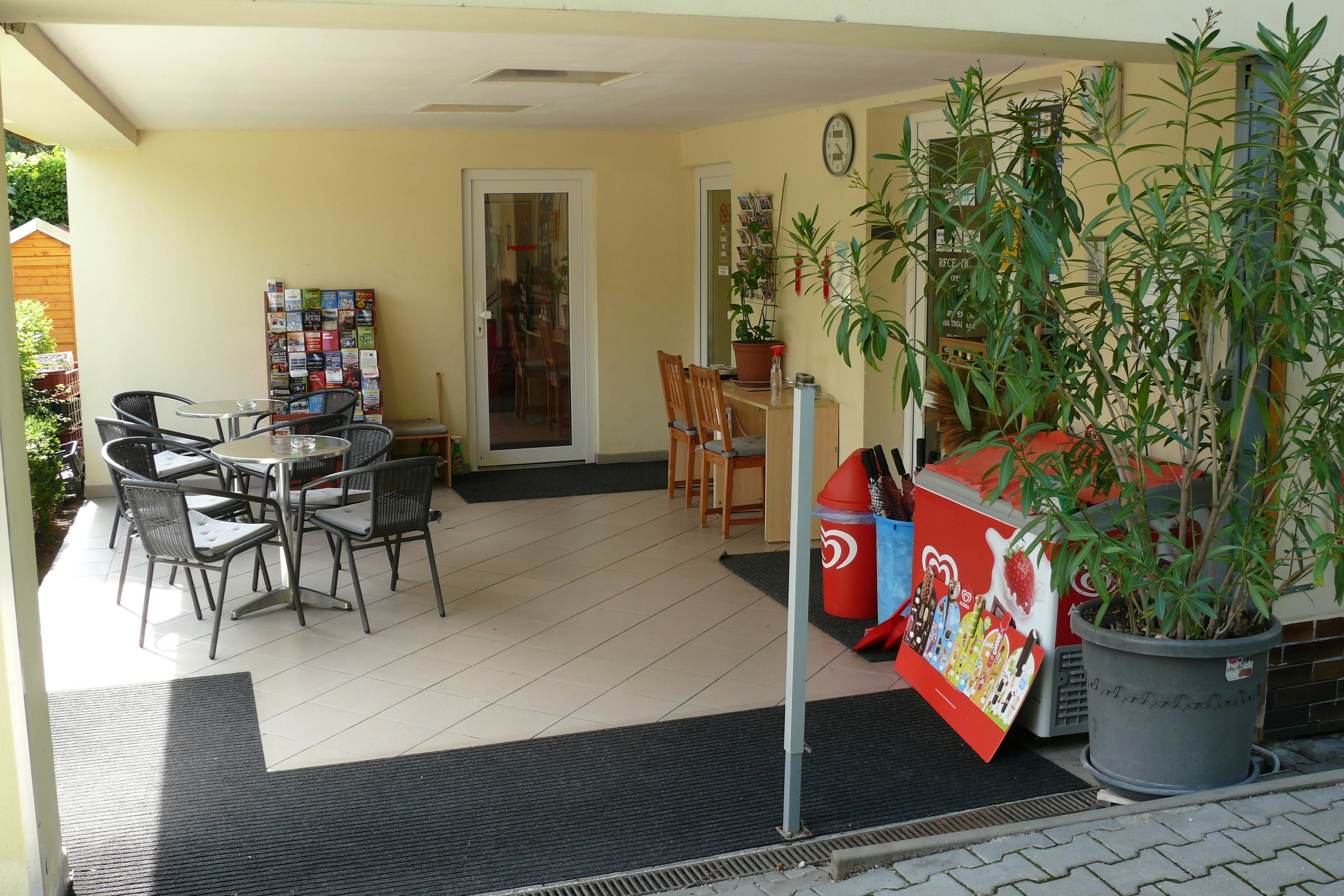 Camp Dana Troja - Rezeption auf dem Campingplatz