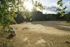 Camp Dobbrikow - Strand mit Volleyballnetz