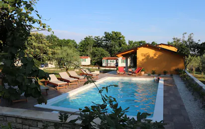 Camp Dvor