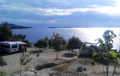 Camp Horizont