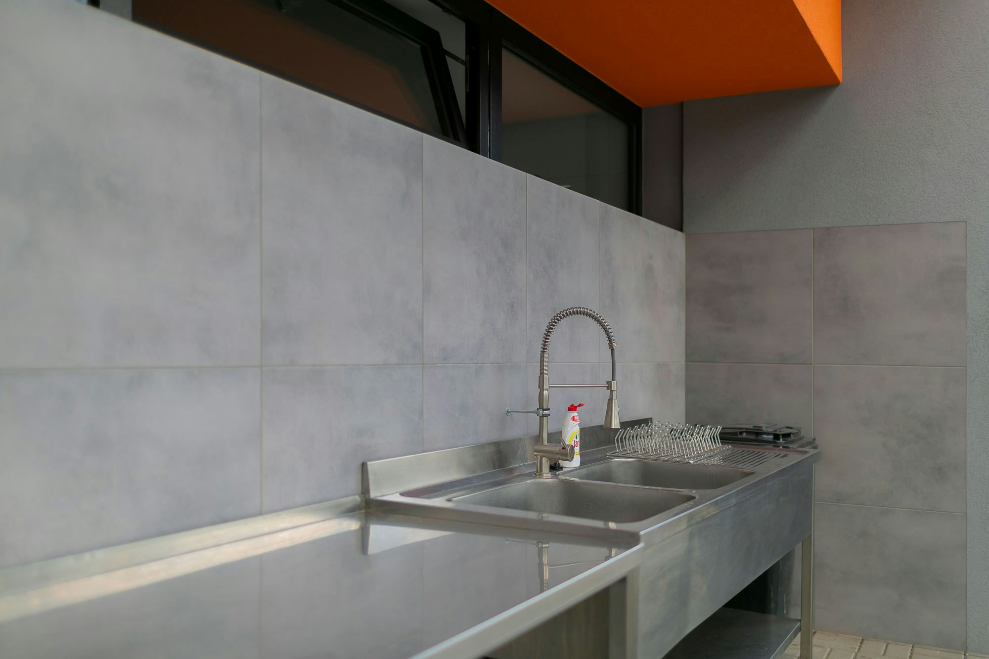 Route E-58 Camp Košice - Geschirrspülbecken auf dem Campingplatz