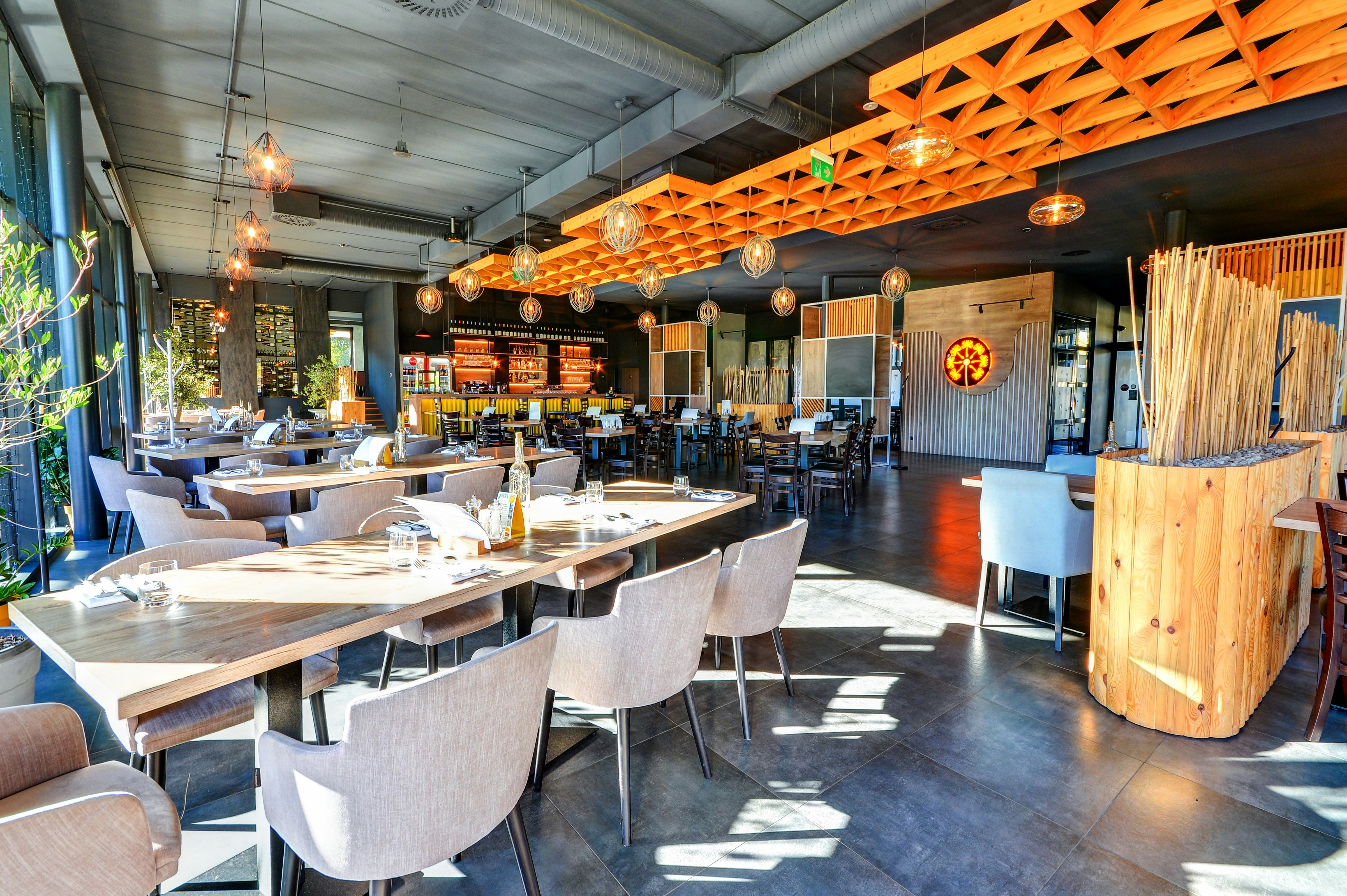 Route E-58 Camp Košice - Restaurant auf dem Campingplatz