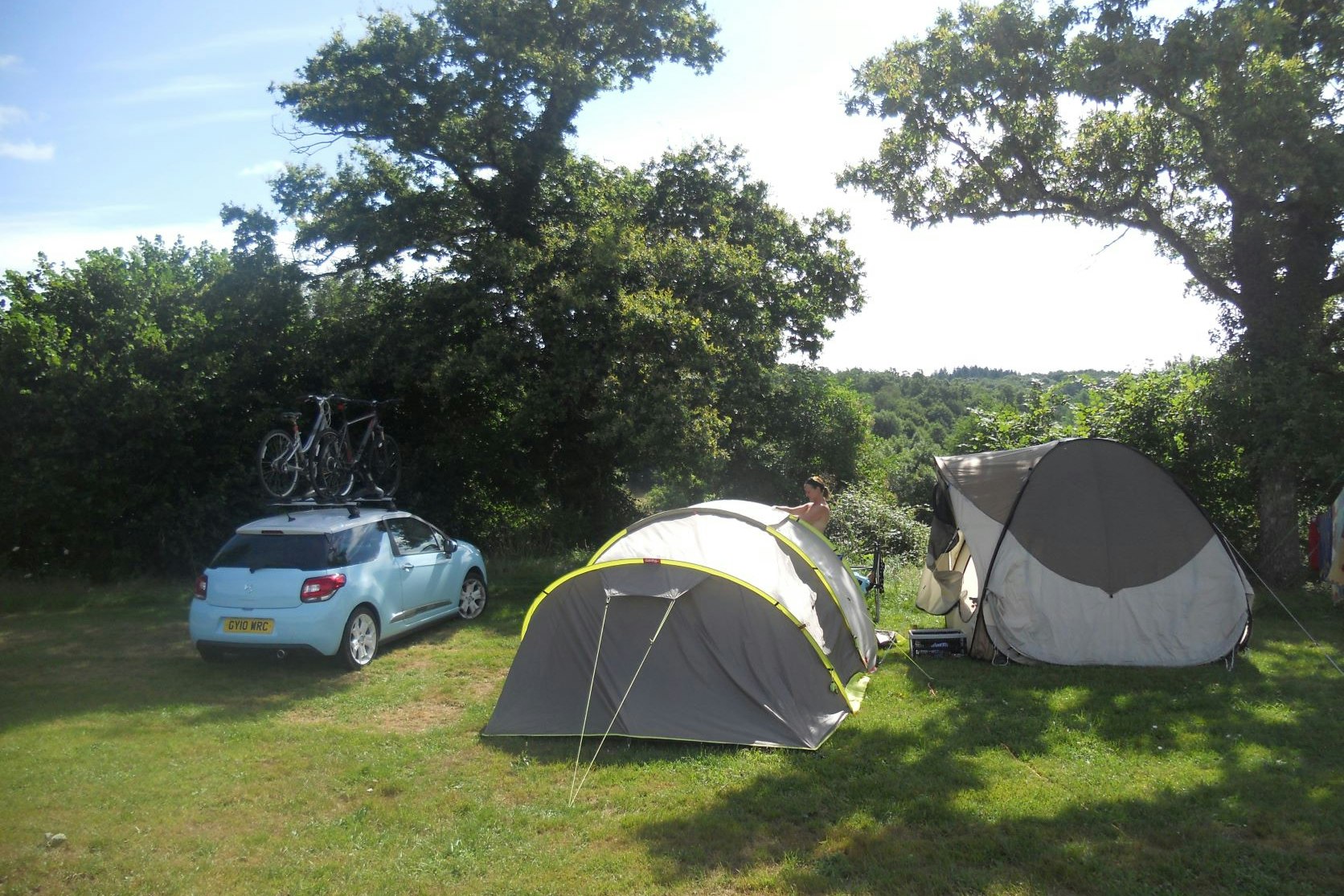 Camp Laurent - Zeltplätze im Grünen auf dem Campingplatz