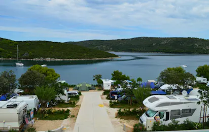 Camp Mandarino