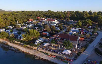 Camp Mandarino