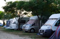 Camp Matea - Wohnmobil und Wohnwagen Stellplätze auf dem Campingplatz