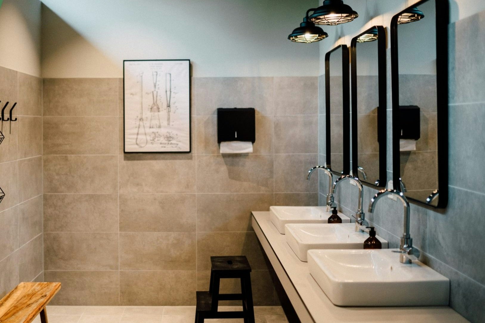 Camp Pälitzsee  - Innenansicht des Sanitärgebäudes