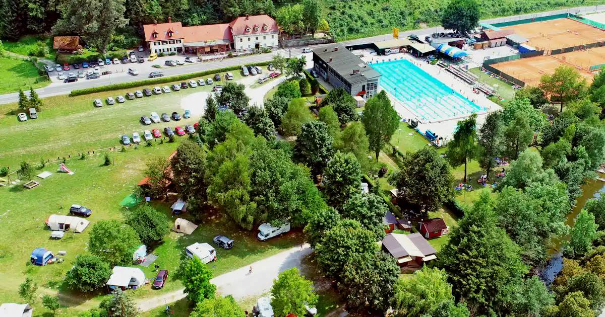 Camp Resnik photo 3