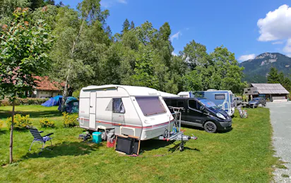 Camping & Glamping Cvet gora