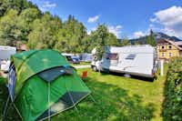 Camp Stara Pošta - Zelt- und Wohnwagenstellplatz umringt von Wald auf dem Campingplatz