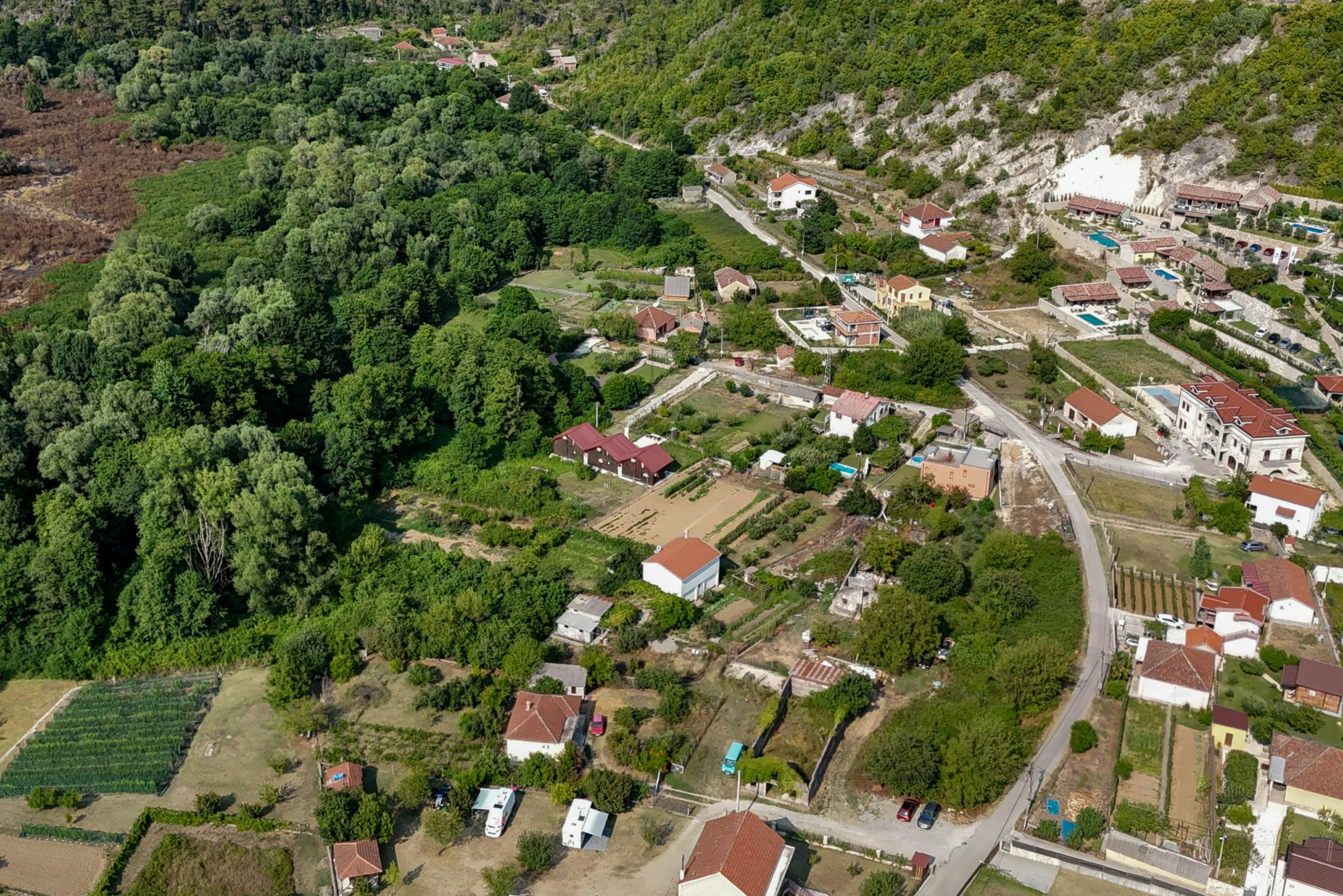 Kitchen facilities at Camp Virpazar in Virpazar