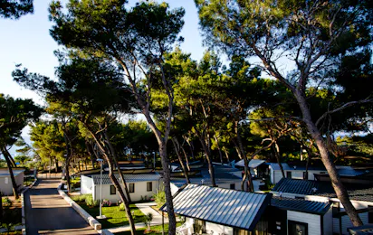 Waterman Beach Village Glamping & Camp