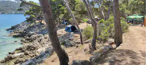 Camp Zaglav - Campingplatz direkt am Ufer