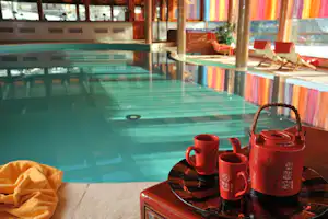 Campeggio Dalai Lama - - Indoor Schwimmbad auf dem Campingplatz