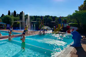 Campeggio della Colombaia - Kinderbereich des Pools