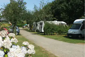 Camping A l'Abri de l'Océan - Stellplätze im Grünen