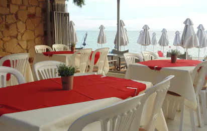 Oelia Camping & Bungalows