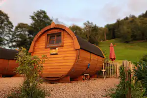 Camping Aach - Schlaffass auf dem Campingplatz