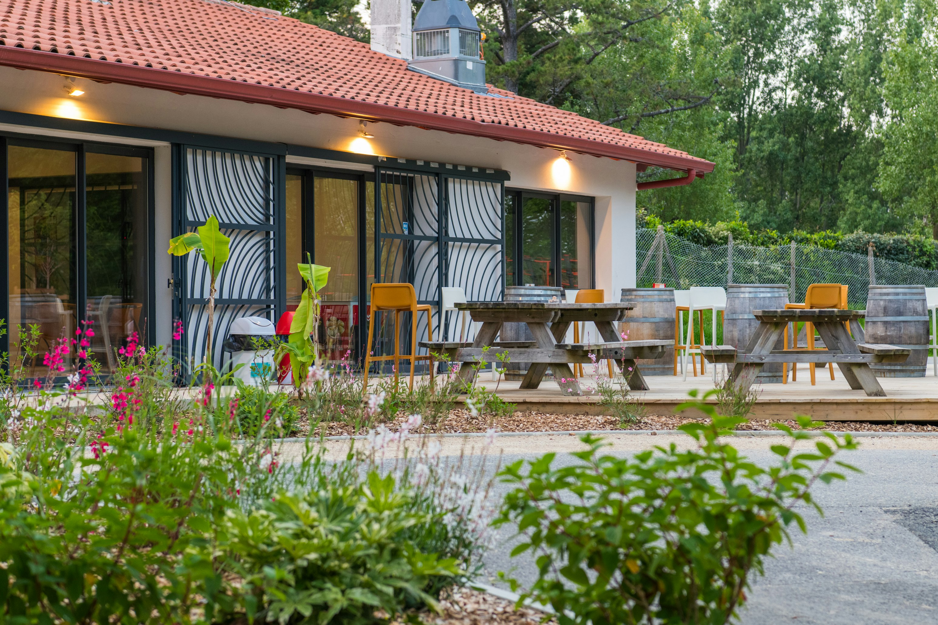 Camping Abaya - Terrasse auf dem Campingplatz