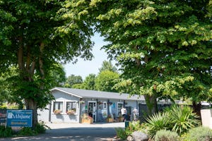 Camping Abijune - Eingang des Campingplatzes