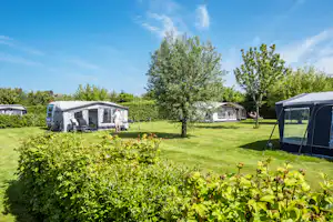 Camping Agri-Nova - Wohnmobil- und Wohnwagenstandplätze auf der Wiese