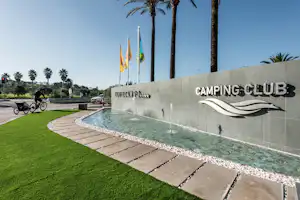 Yelloh! Village Algarve-Turiscampo - Eingang des Campingplatzes