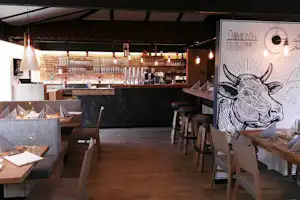 Camping Almtal - Innenansicht des Gasthaus auf dem Campingplatz