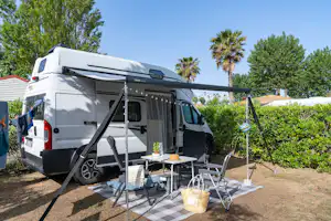 Yelloh! Village Aloha - Wohnmobil auf Standplatz auf dem Campingplatz