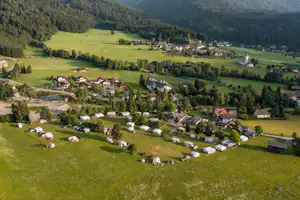 Camping Alpendorf - Blick auf den Campingplatz