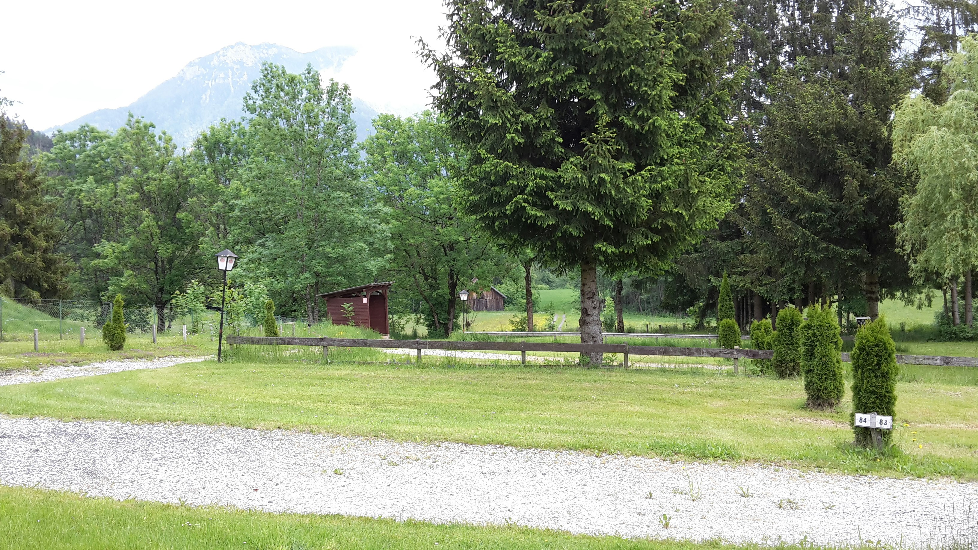 Camping Alpenfreude - Stellplätze im Grünen