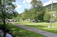 Camping Alpirsbach  -  Campingplatz im Grünen am Fluss im Schwarzwald