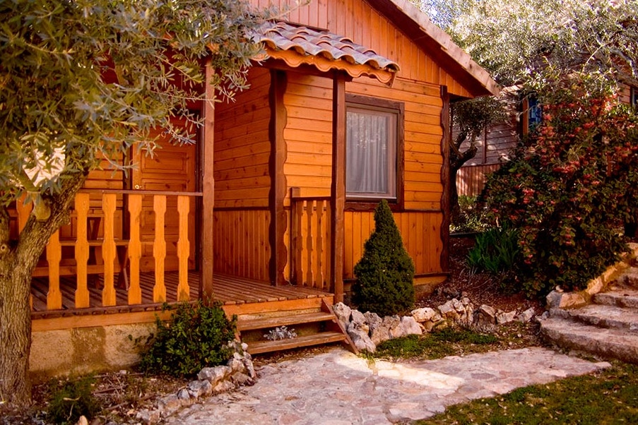 Camping Alquézar - Bungalow auf dem Campingplatz