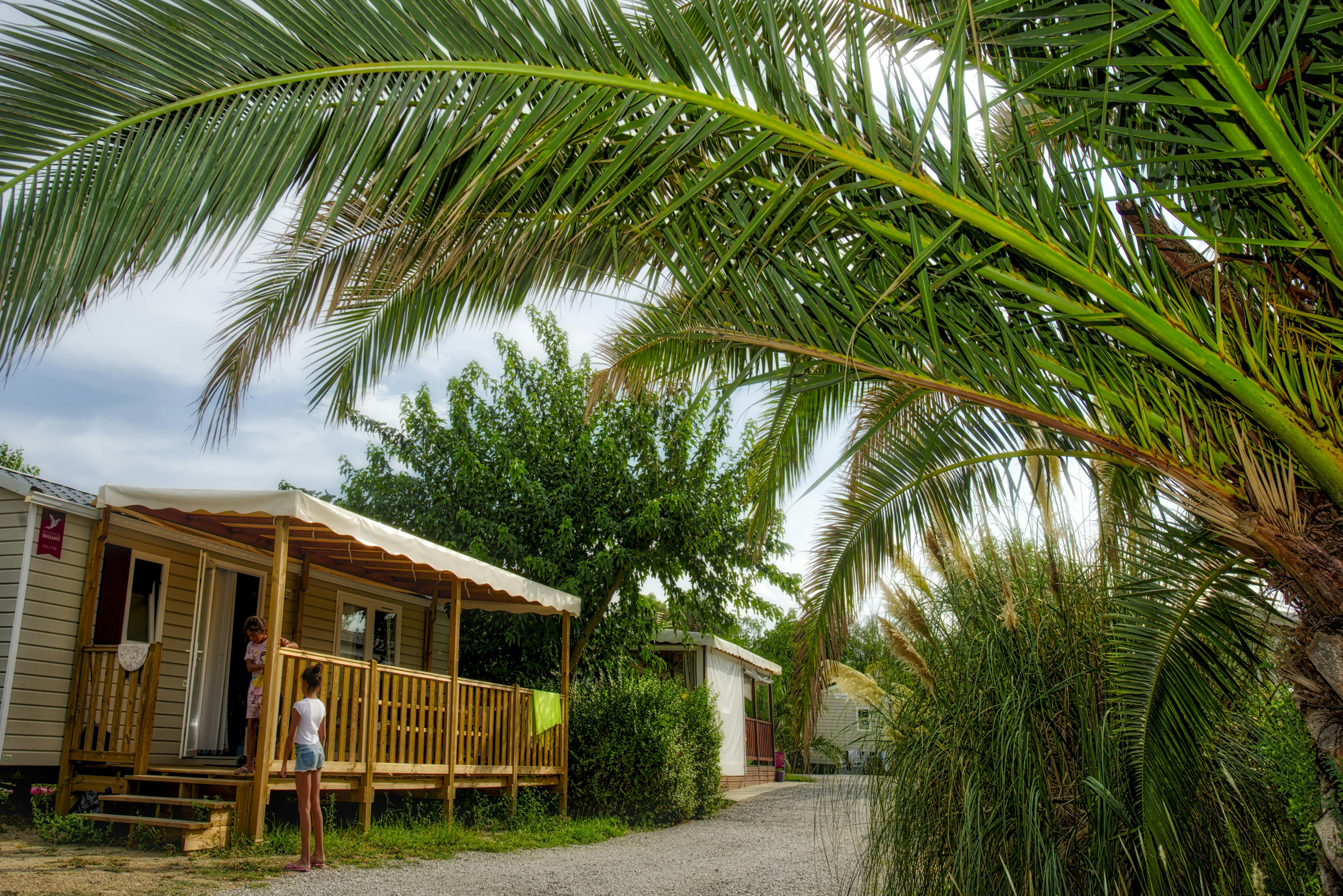 Flower Camping Altéa Flower  - Mobilheim mit Terrasse auf dem Campingplatz