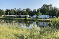 Camping am Allerstrand - Stellplätze am Ufer des Flusses