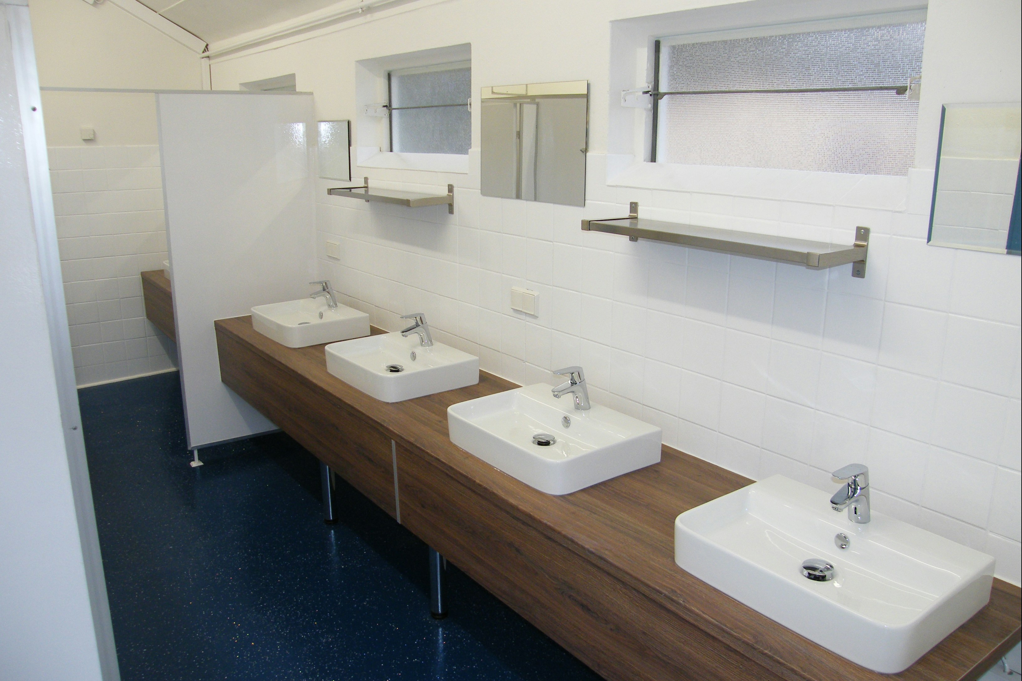 Camping am Allerstrand - Waschraum auf dem Campingplatz