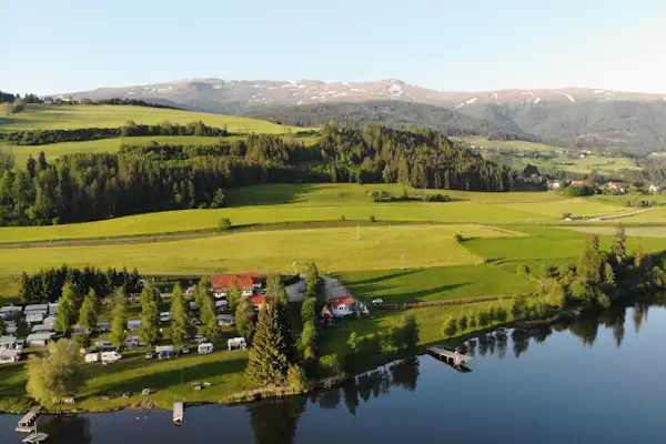 Camping am Badesee