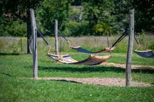 Camping am Ferienhof Kramer - Hängematten auf dem Campingplatz
