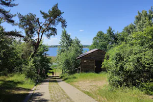 Camping am Oberuckersee - Blick auf den Weg zum See vom Campingplatz aus