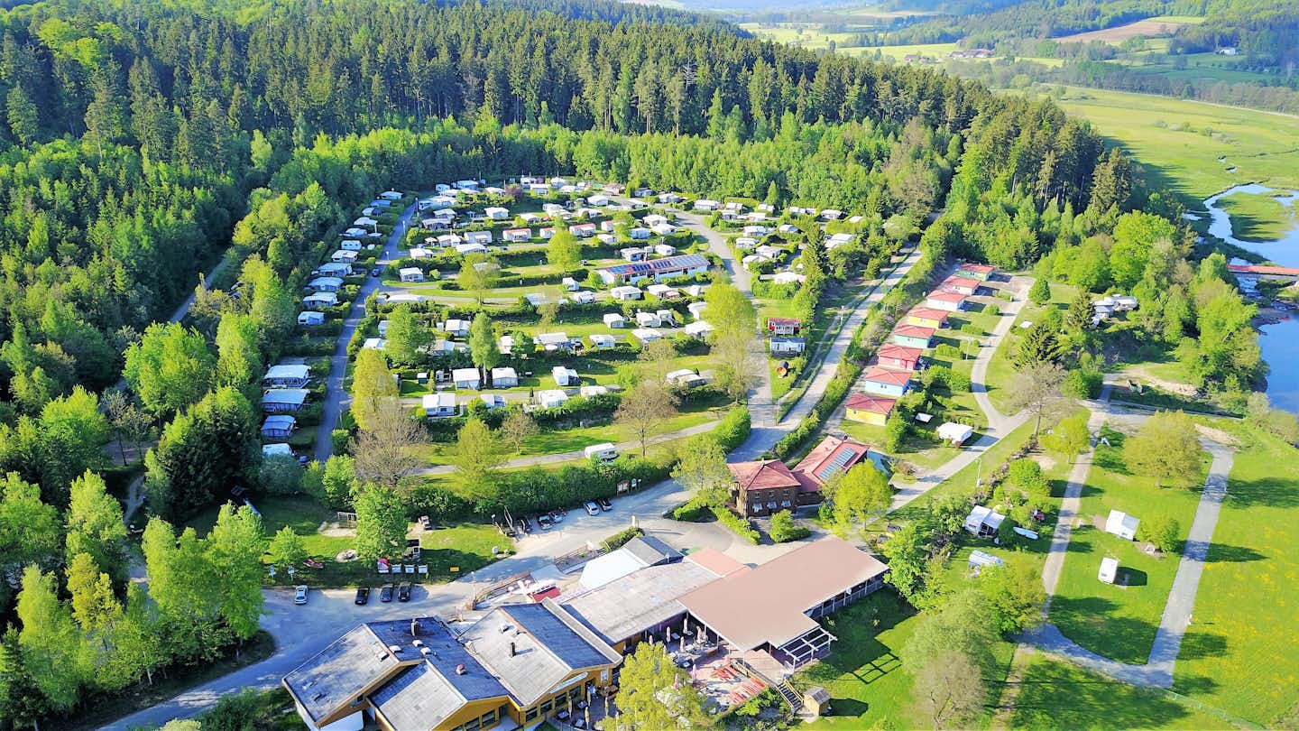 Camping am Perlsee - Luftaufnahme des Campingplatzes