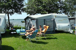 Camping am See - Wohnwagen- und Zeltstellplatz auf dem Campingplatz