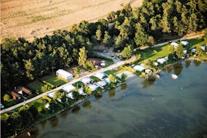 Camping am See - Übersicht auf den Campingplatz