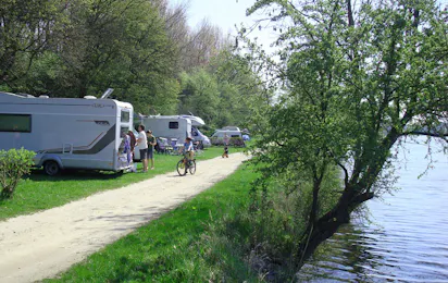 Camping am See (Alt Schwerin)