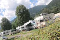 Camping am See/Fliegercamp - Stellplätze auf dem Campingplatz