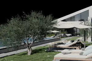 Liegestühle unter Sonnenschirm am Campingplatz, moderne Gebäude im Hintergrund, gepflegter Rasen und Olivenbaum im Garten.